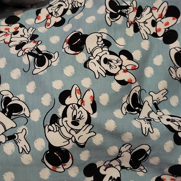 Lularoe Disney Long Sleeve Minnie Mouse Shirt Little Girls Size 6 Baseball Style - Picture 2 of 3